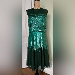 Elegant Green Sequin Dress